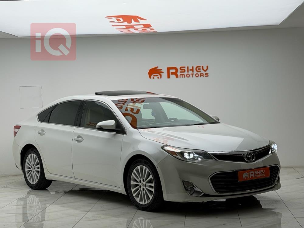 تويوتا أفالون